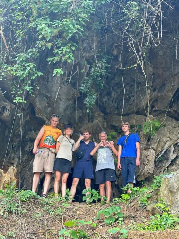 Ninh Binh: Half-Day Buffalo Cave, Dundj Valley & Farm Lunch - Scenic Boat Ride into Dundj Valley