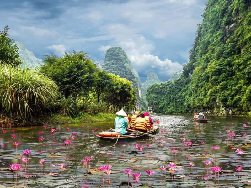 Ninh Binh Half Day Guide Tour : Trang An Boat Ride, Mua Cave - What to Expect from the Tour