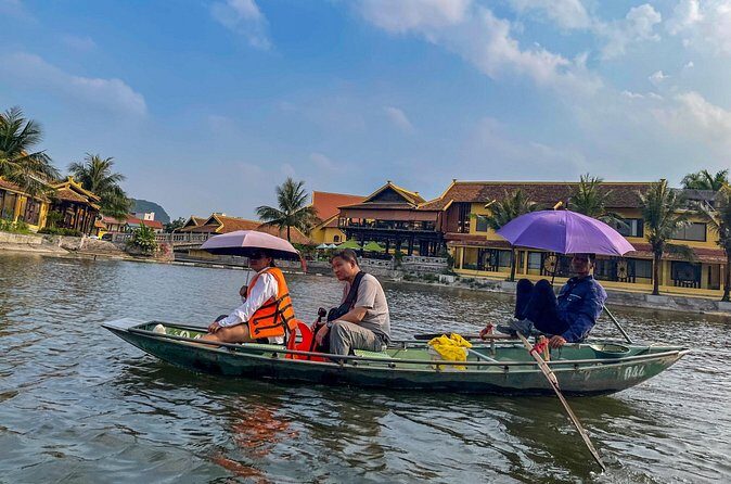 Ninh Binh Highlights: Hoa Lu Temples & Tam Coc Boat Ride Day Trip - FAQs