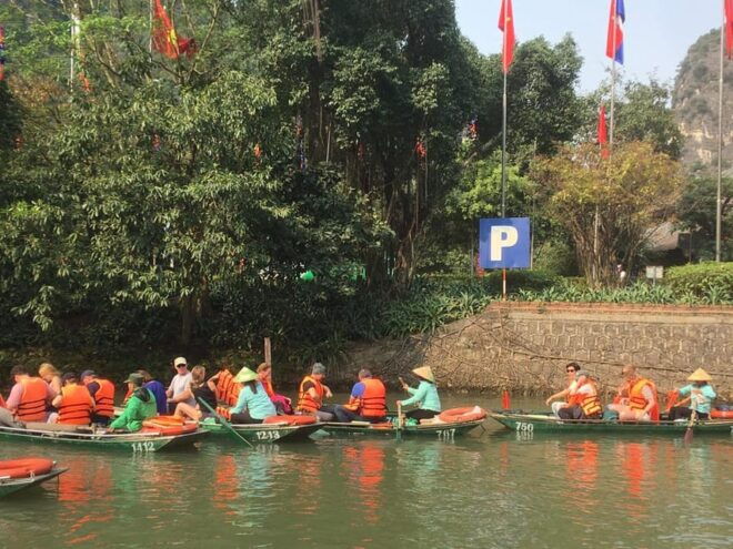 Ninh Binh : Hoa Lu, Trang An, and Mua Cave Day Tour - Inclusions and Exclusions