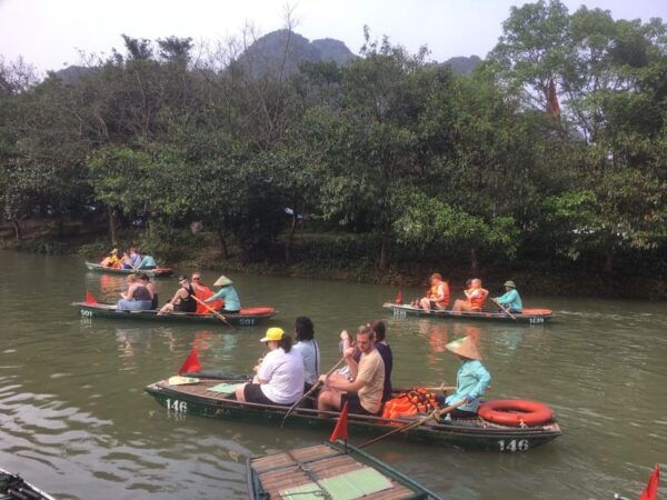 Ninh Binh : Hoa Lu, Trang An, and Mua Cave Day Tour - Important Tips