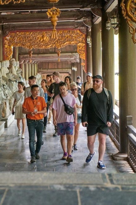 Ninh Binh: Hoa Lu Trang an Hang Mua 1 Day Group Tour - Natural Attractions