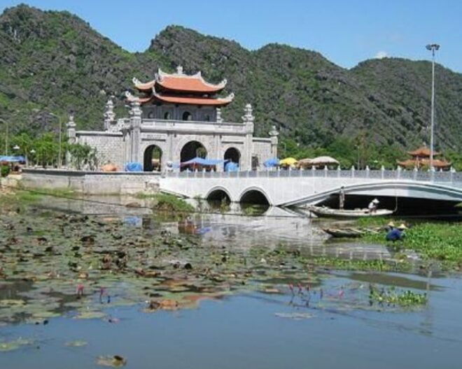 Ninh Binh: Hoa Lu & Trang an & Hang Mua With Small Group - Related Options and Customer Reviews