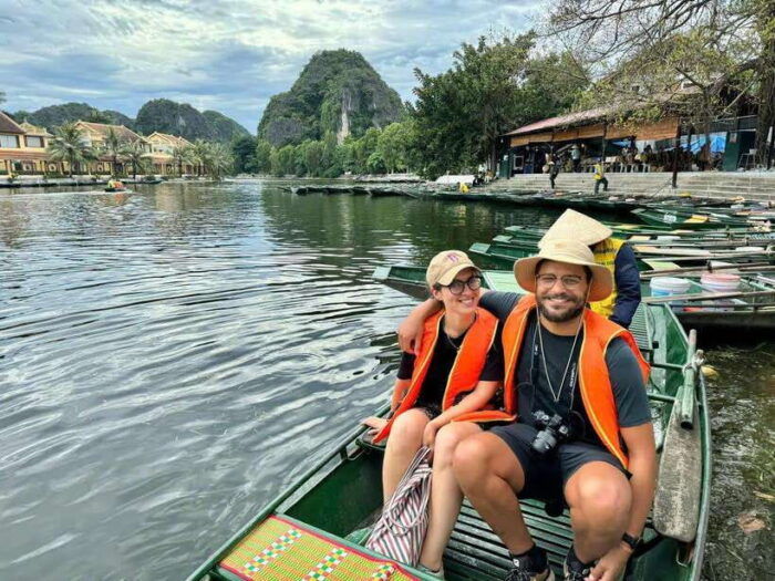 Ninh Binh: Hoa Lu, Trang An, Mua Cave and Bich Dong Day Trip - Trang An Boat Ride