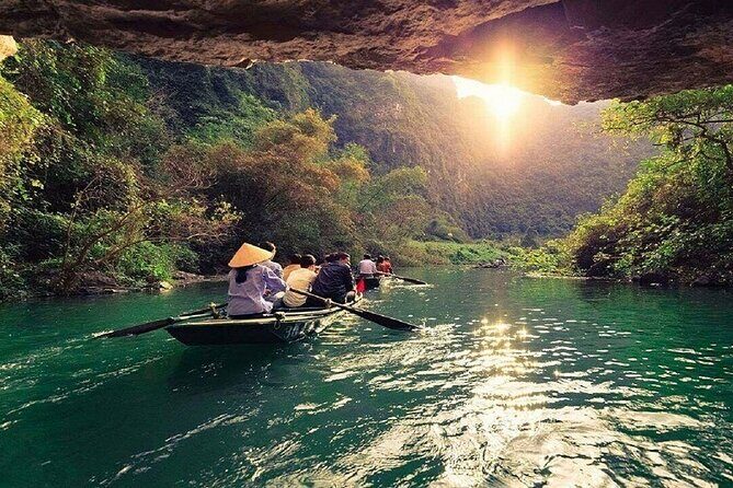 Ninh Binh: Hoa Lu, Trang An/Tam Coc and Mua Caves Hiking Day Trip - Good To Know