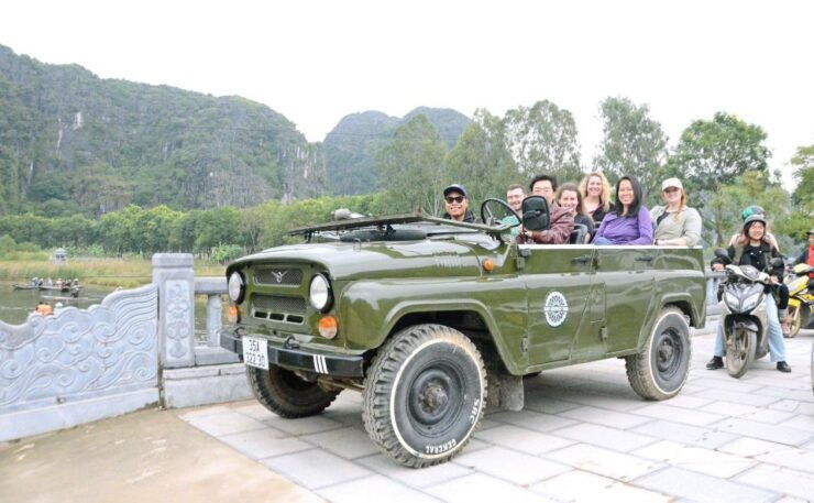 Ninh Binh Jeep Tour: Hoa Lu, Am Tien Cave, Mua Cave - Hoa Lu Ancient Capital