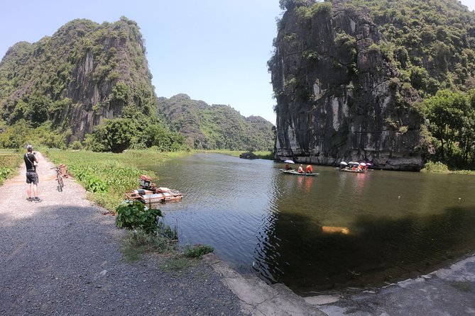 Ninh Binh Luxury Small Group 2 Day 1 Night 4 Star Hotel - Resort - Common Questions