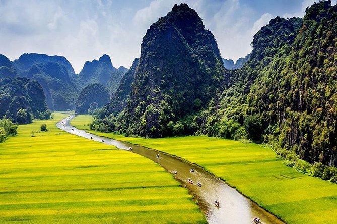 NINH BINH MEMORABLE DAY: Hoa Lu, Mua Cave, Boat Trip Tam Coc, Trang an Optional - Common Questions