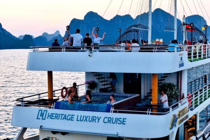 Ninh Binh Overnight Halong Bay Luxury 5 Stars Cruise - Itinerary and Activities