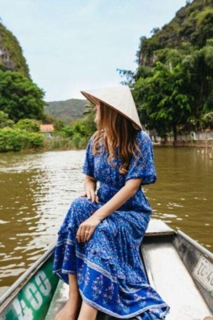 Ninh Binh Private Day Trip: Tam Coc Mua Cave With Cycling - Meal and Refreshments