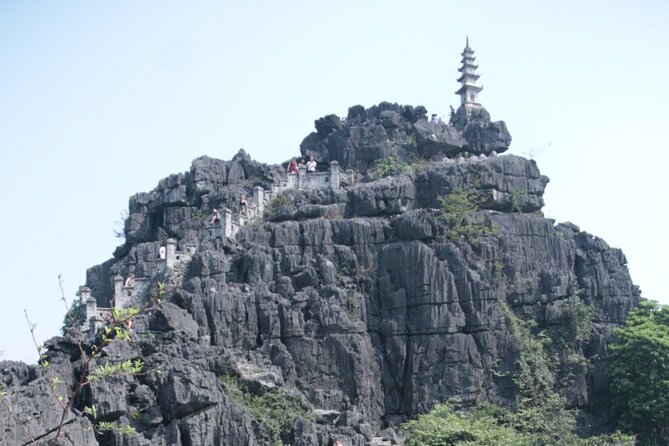 Ninh Binh Small Group Tour-Tam Coc, Mua Cave, Bich Dong, Biking - Sampan Boat Ride to Tam Coc Caves