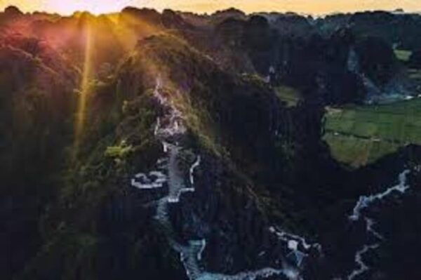 Ninh Binh Sunset Tour And Visit Hoa Lu Ancient Town - Included Amenities and Costs