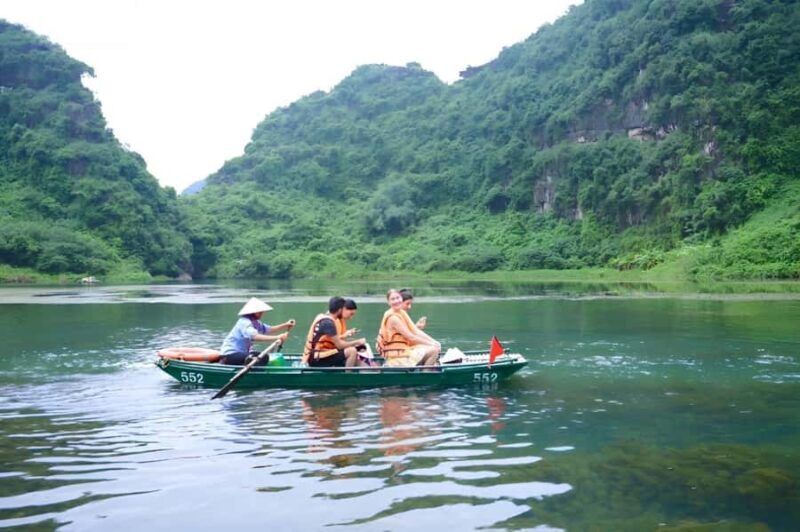 Ninh Binh: Tam Coc Boat Ride, Mua Cave Sunset, Hoa Lu Stroll - An In-Depth Look at the Experience
