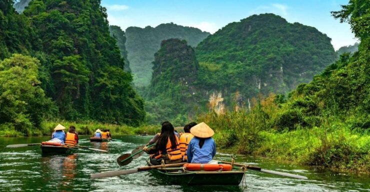 Ninh Binh: Tam Coc, Hoa Lu, and Mua Cave Full Day Tour - Tour Highlights