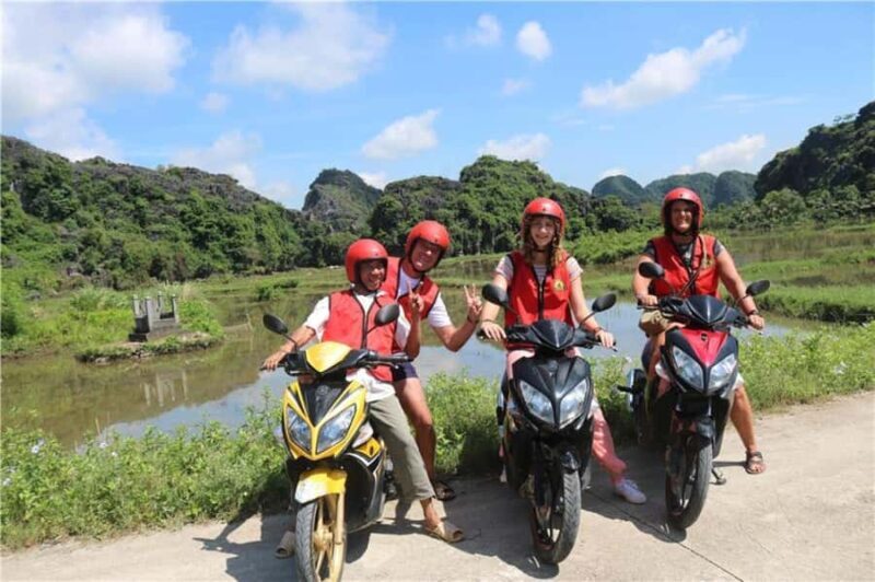 Ninh Binh: Thung Nham Cruise, Mua Cave Sunset & Hoa Lu Walk - An In-Depth Look at the Tour