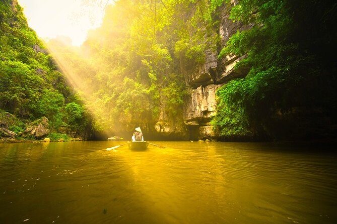 Ninh Binh Tour: Deluxe & Small Group Tam Coc Hoa Lu - Boat, Biking, Buffet Lunch - Tour Details