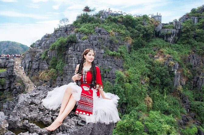 Ninh Binh Tour from Hanoi for 6-9 Pax/tour by DCar Limousine - Who is This Tour Best For?