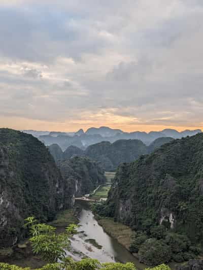 Ninh Binh Tour From Hanoi: Hoa Lu, Tam Coc/Trang An,Mua Cave - Good To Know