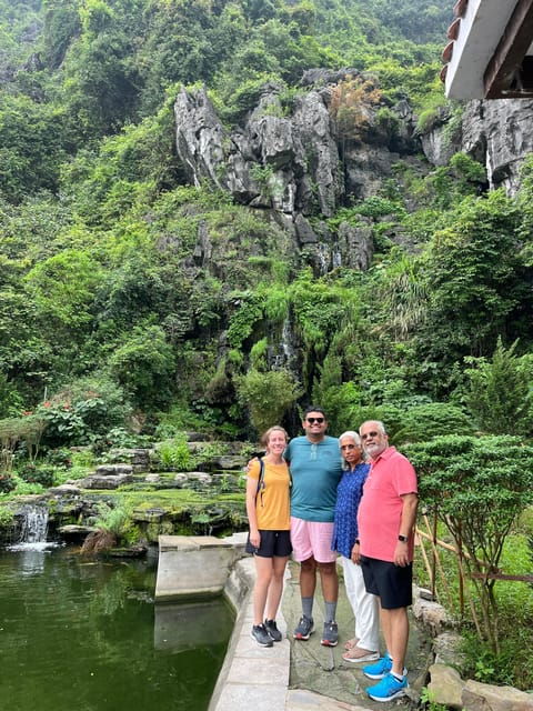 Ninh Binh Tour From Hanoi: Hoa Lu, Tam Coc/Trang An,Mua Cave - Local Cuisine and Lunch