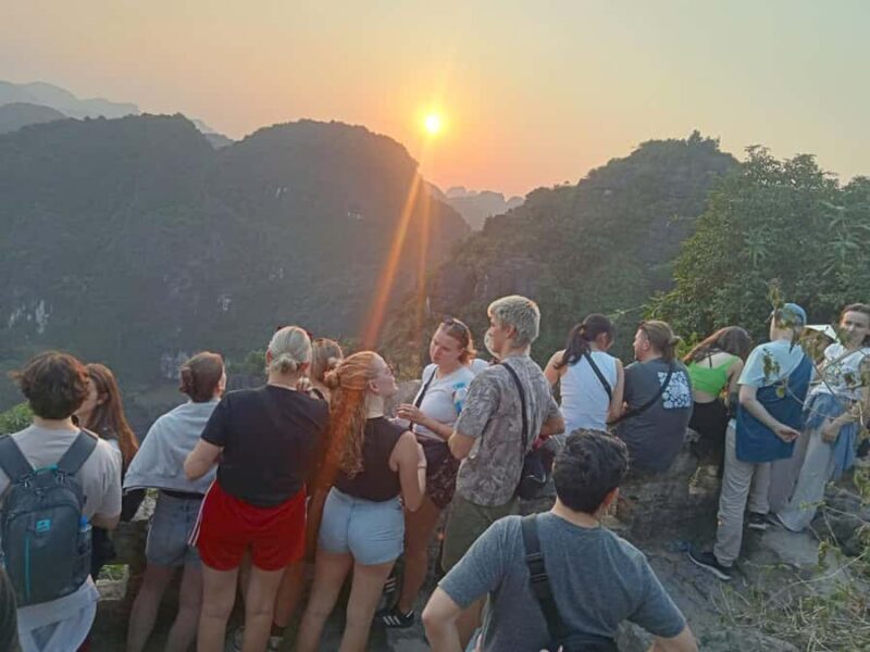 Ninh Binh Tour : Mua Cave, Bich Dong, Hoa Lu & Trang An - Who Should Consider This Tour?