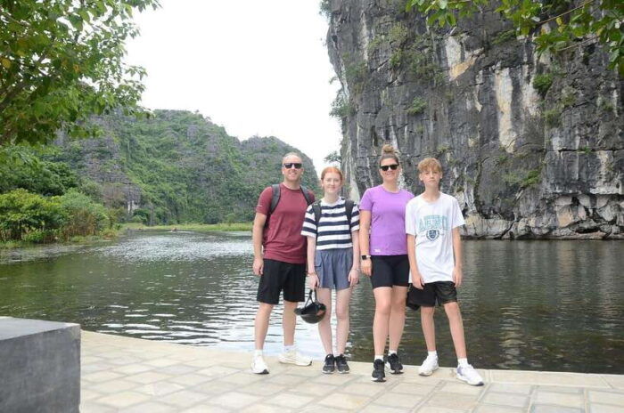 Ninh Binh: Trang An and Mua Cave Half-Day Private Jeep Tour - Frequently Asked Questions