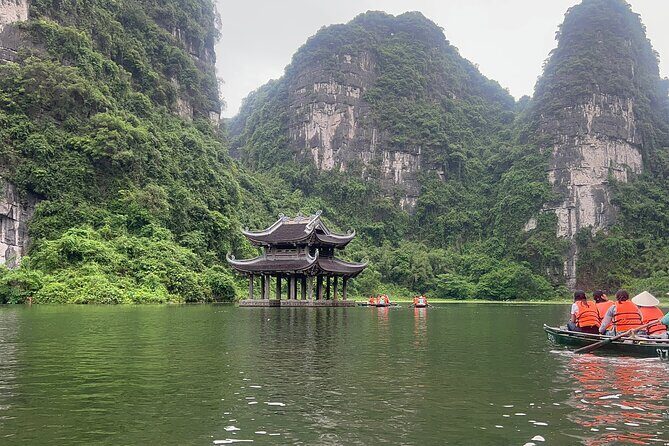 Ninh Binh Trang An Bai Dinh Pagoda Mua Cave Tour From Hanoi - Discovering the Best of Ninh Binh