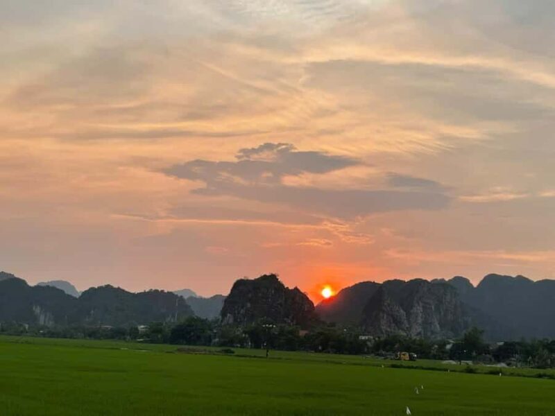 Ninh Binh: Trang An Boat Ride, Bich Dong, Mua Cave Sunset - The Sum Up