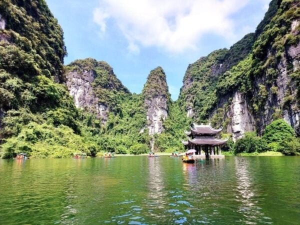 Ninh Binh: Transfer to or From Sapa by VIP Sleeping Bus - Contact Information