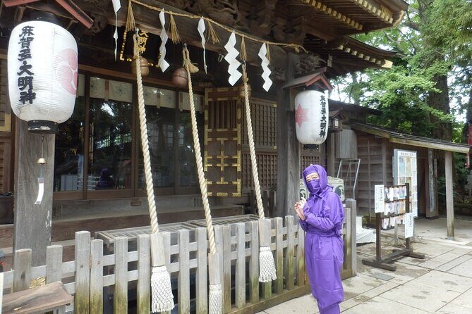 Ninja Explores Old Samurai Residences in Sakura - Good To Know