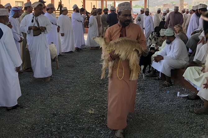 Nizwa & Al Hamra Guided Tour With Hotel Pickup and Drop-Off - Frequently Asked Questions
