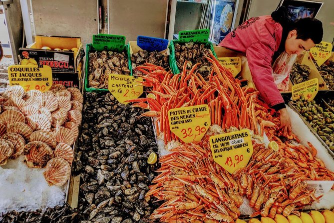 Noailles: a Mixed Neighborhood and Its Exotic Market - The Sum Up