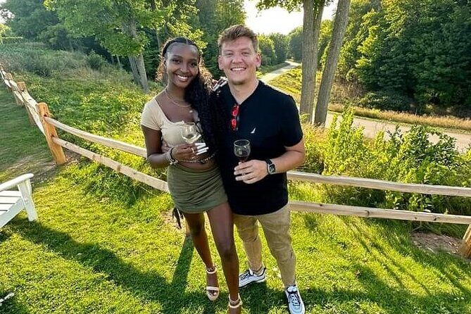 NON-BUS 2 couple / 4 person Traverse City Old Mission Wine Tour - FAQ