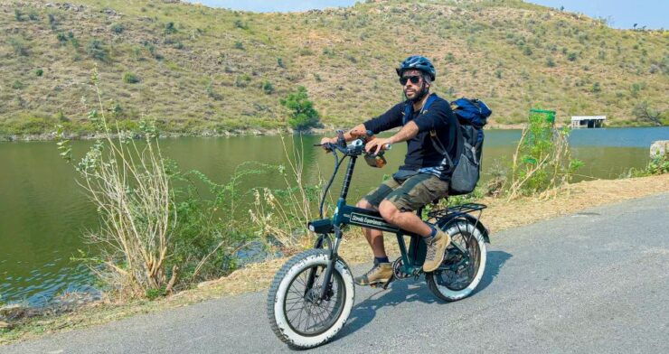 Non-Touristy Udaipur - Chai Break and Local Hero Tribute