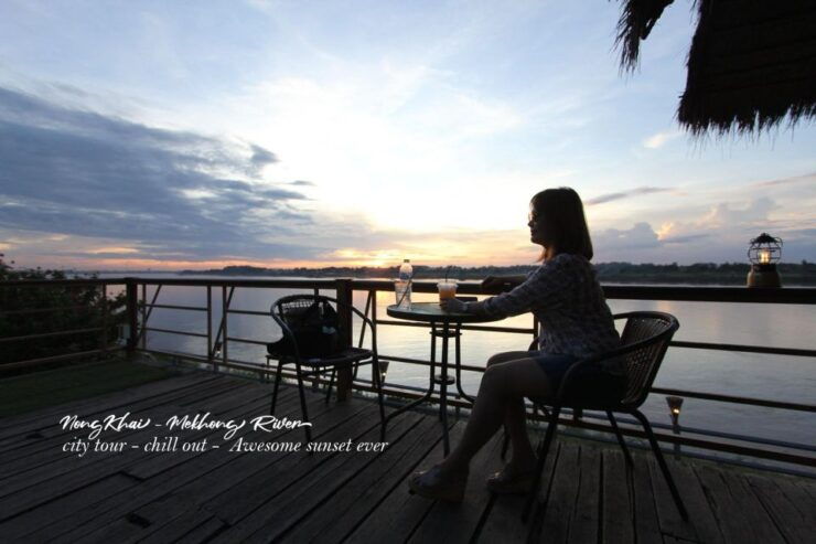 Nong Khai City Tour Chill Out - Best Dinner Sunset Ever - Highlights of the City Tour