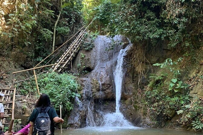 Nong khiaw, 1Day Muang Ngoy Waterfall, Local Village and Kayaking - FAQs