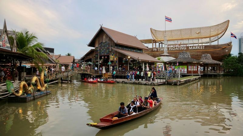 Nong Nooch Tropical Botanical Garden & Pattaya Floating Market Full-Day Private Tour - Key points before you book
