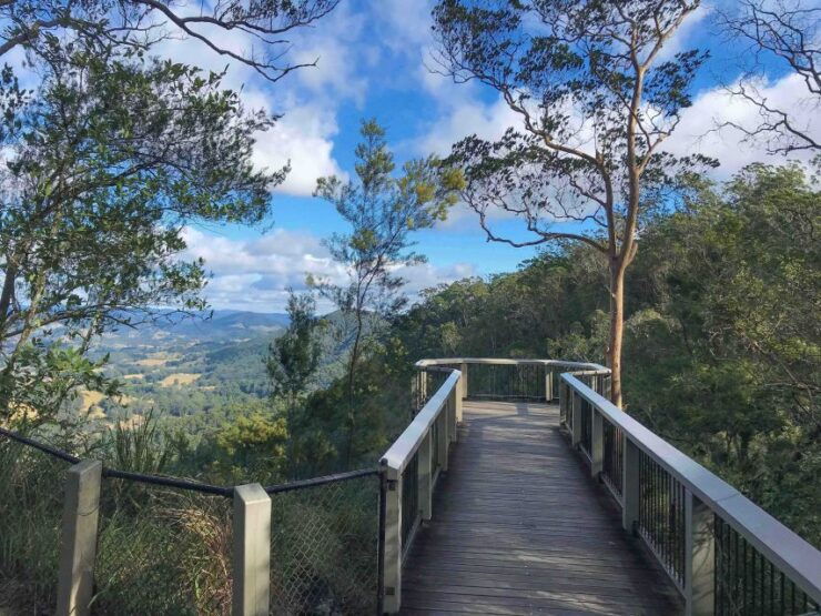 Noosa: Maleny & Montville Tour With Lunch & Wine Tasting - Highlights of the Hinterland Tour