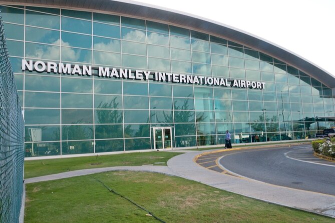 Norman Manley International Airport Kingston to Ocho Rios Hotels - Airport Pickup and Meet & Greet Services