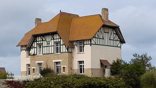 Normandy D-Day Beaches Private Canadian Sector From Bayeux - Common Questions