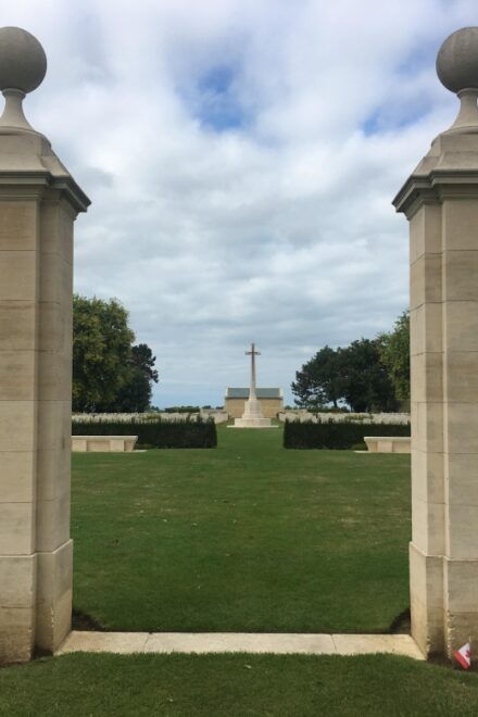 Normandy: Private Guided Tour With a Licensed Guide - Tour Description