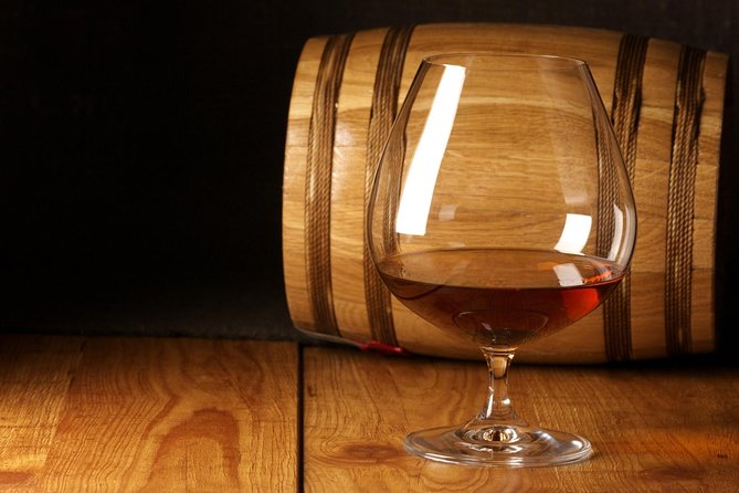 Normandy Small Group Trip With Lunch Plus Liqueur & Calvados Tastings From Paris - Historical Sights in Honfleur and Etretat