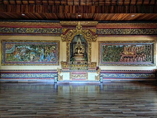 North Bali: Buddhist Temple, Banyumala Waterfall, Ulun Danu - Booking Information