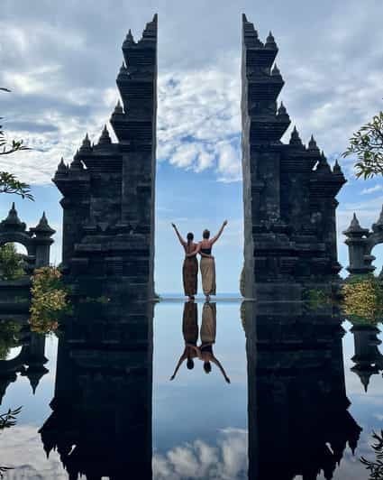 North Bali: Dolphins, Buddhist Temple, Hot Spring,Banyumala - Exploring Brahmavihara Arama