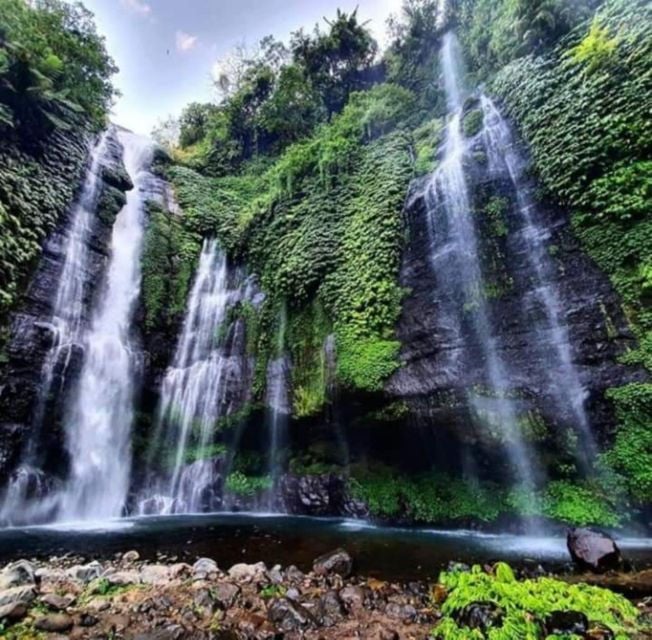 North Bali : Sunrise at Ulundanu Temple & Sekumpul Waterfall - Highlights of the Tour