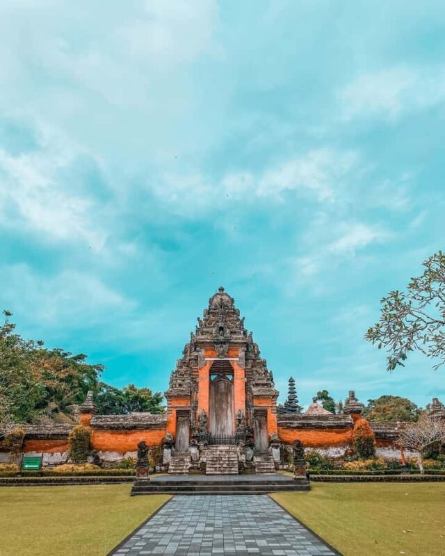 North Bali: Taman Ayun Temple, Jatiluwih, Campuhan Waterfall - FAQs