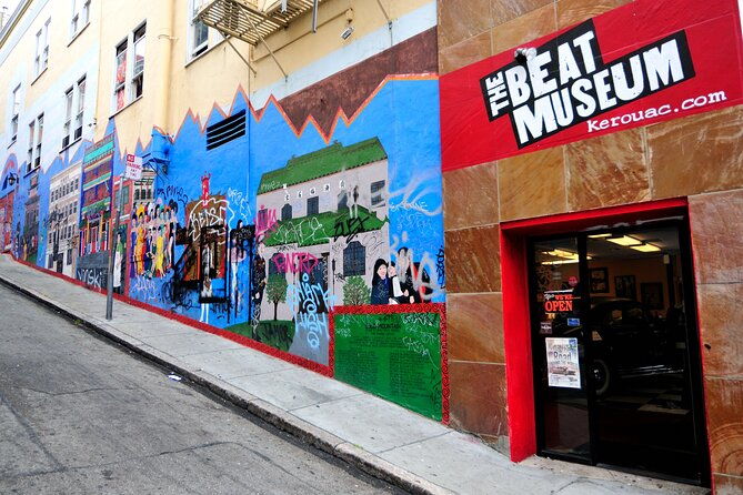 North Beach and Chinatown Smartphone Guided Walking Tour - Who Will Love This Tour?