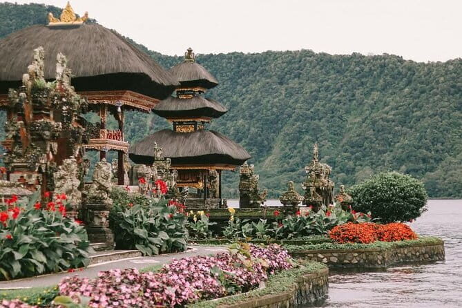 North Best Trip Ulundanu Beratan,Taman Ayun Temple and Tanah Lot - FAQ