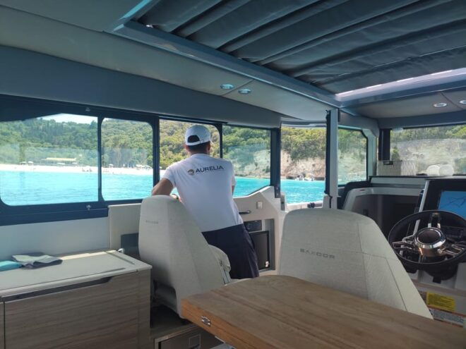 NORTH EAST YACHT COASTAL EXPERIENCE - SEMI PRIVATE - Itinerary Highlights