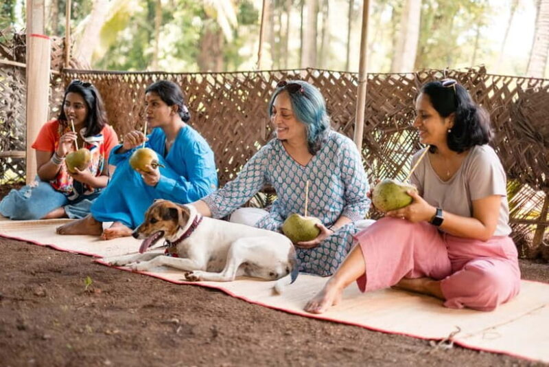 North Goa: Mulgao Village and Coconut Farming Experience - Enjoying a Traditional Farm-to-Table Vegetarian Meal