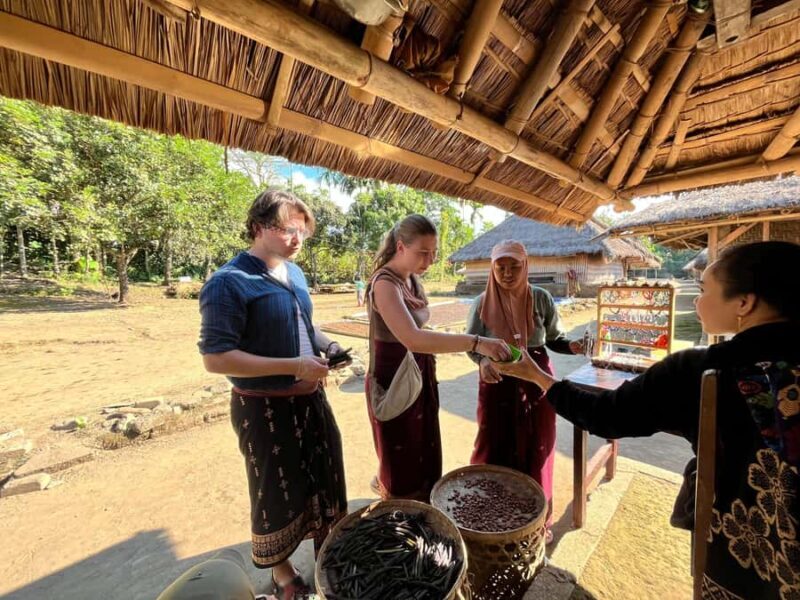 North Lombok: Explore Sendang Gile, Tiu Kelep & Selong Hill - FAQ